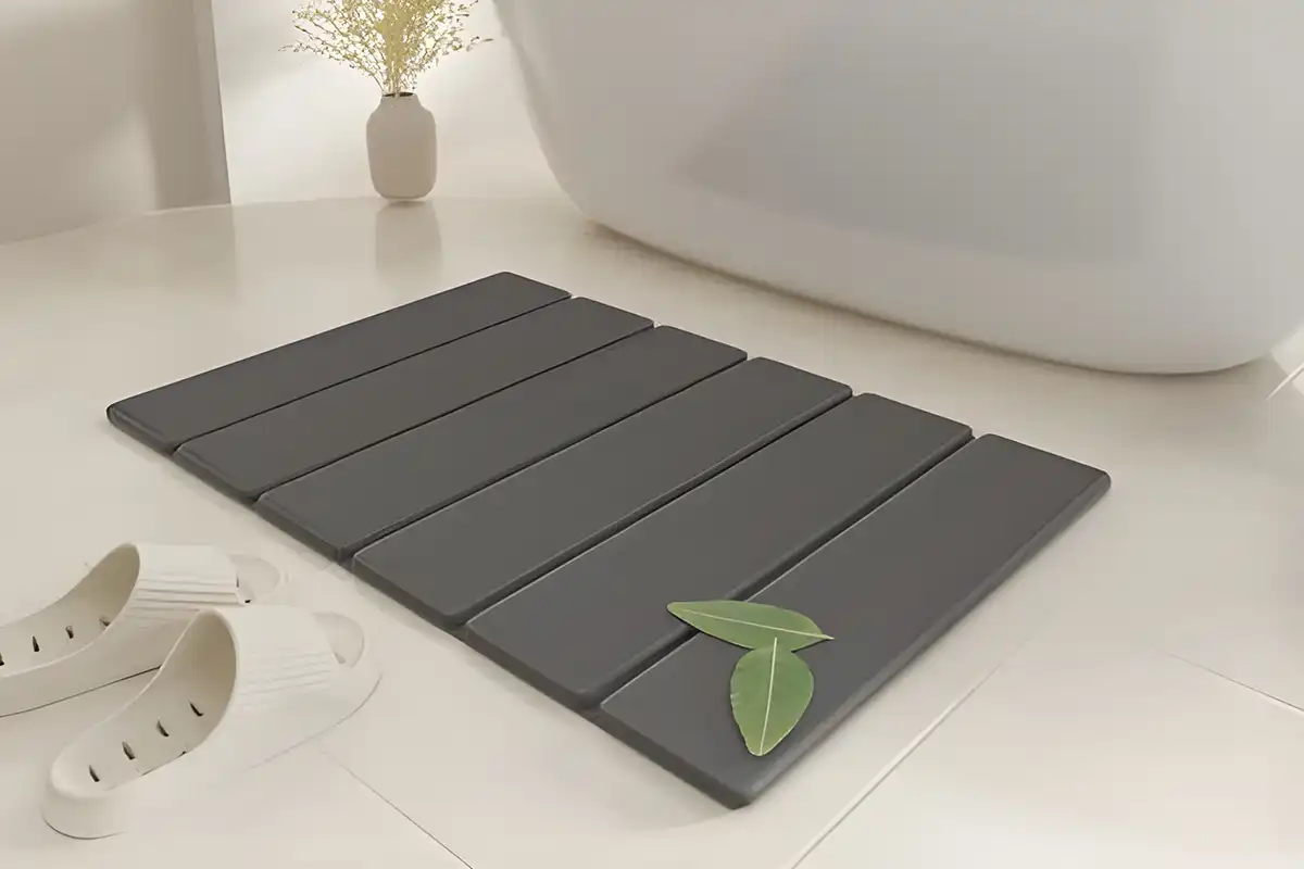 5 Cara Mengatasi Lantai Kamar Mandi yang Licin Tanpa Ribet